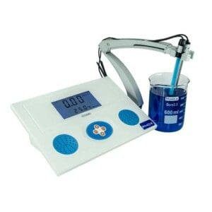 C1200 - MEDIDOR DE CONDUTIVIDADE DE BANCADA PHOX - USO