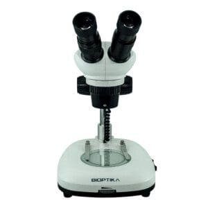 L10 - ESTEREOMICROSCÓPIO STEP BY STEP BIOPTIKA COM DUPLA ILUMINAÇÃO LED FRENTE