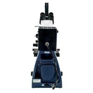 B100 - MICROSCÓPIO METALOGRÁFICO COM ÓPTICA CORRIGIDA AO INFINITO VERSO